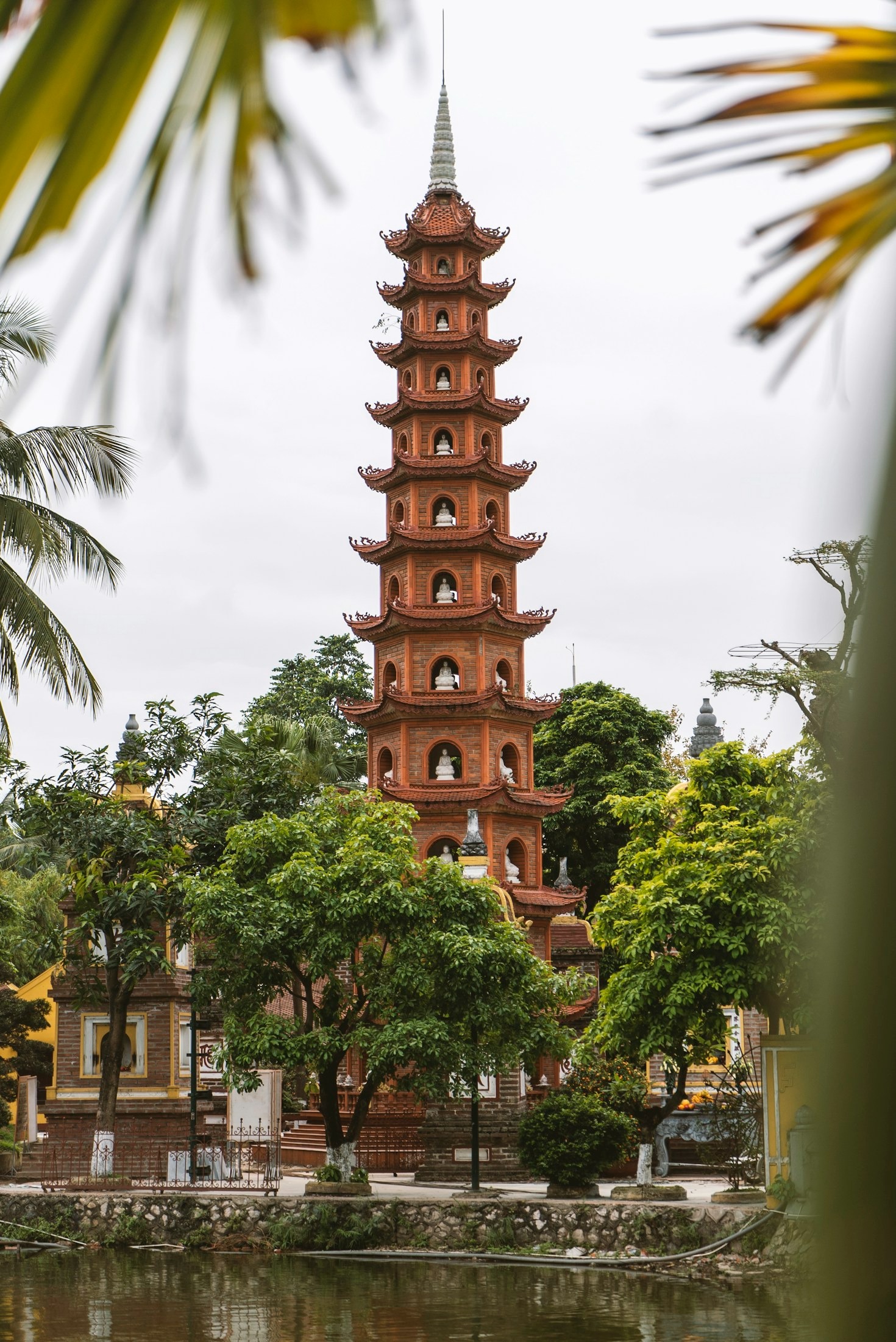 One Pillar Pagoda: Vietnam’s Iconic Symbol